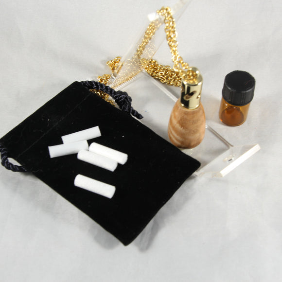 AN-EA Aromatherapy Necklace Curly Maple With Gold Trim