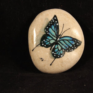 WOODM009 - Butterfly - 3" Tall